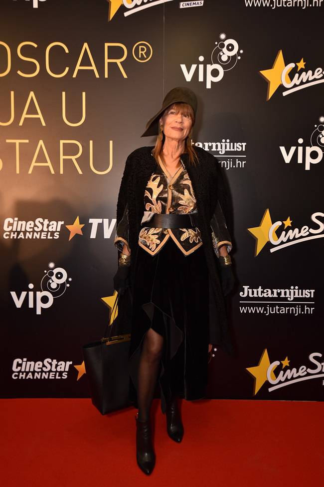 Hrvatski dizajneri odjenuli su dame za red carpet premijeru
