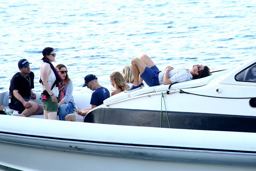 Mlade zvijezde  filma 'Mamma Mia' partijale na Visu do jutra