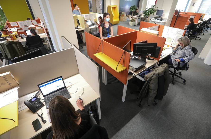 'Nazvala nas je majka i plakala, nije smjela primiti sina u stan'