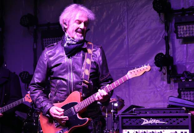 Šibenik: Šibenska Adventura zapo?ela koncertom Parnog valjka u perivoju Roberta Visianija