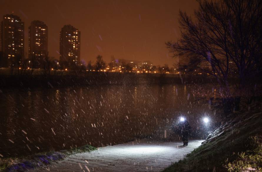 Zagreb: Policija i HGSS pretražuju rijeku Savu 