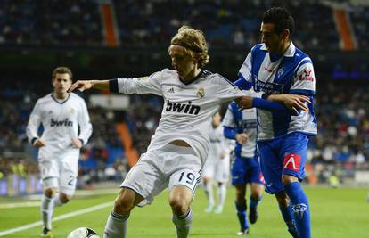 Real se mučio s trećeligašem, Luka Modrić igrao s klincima...