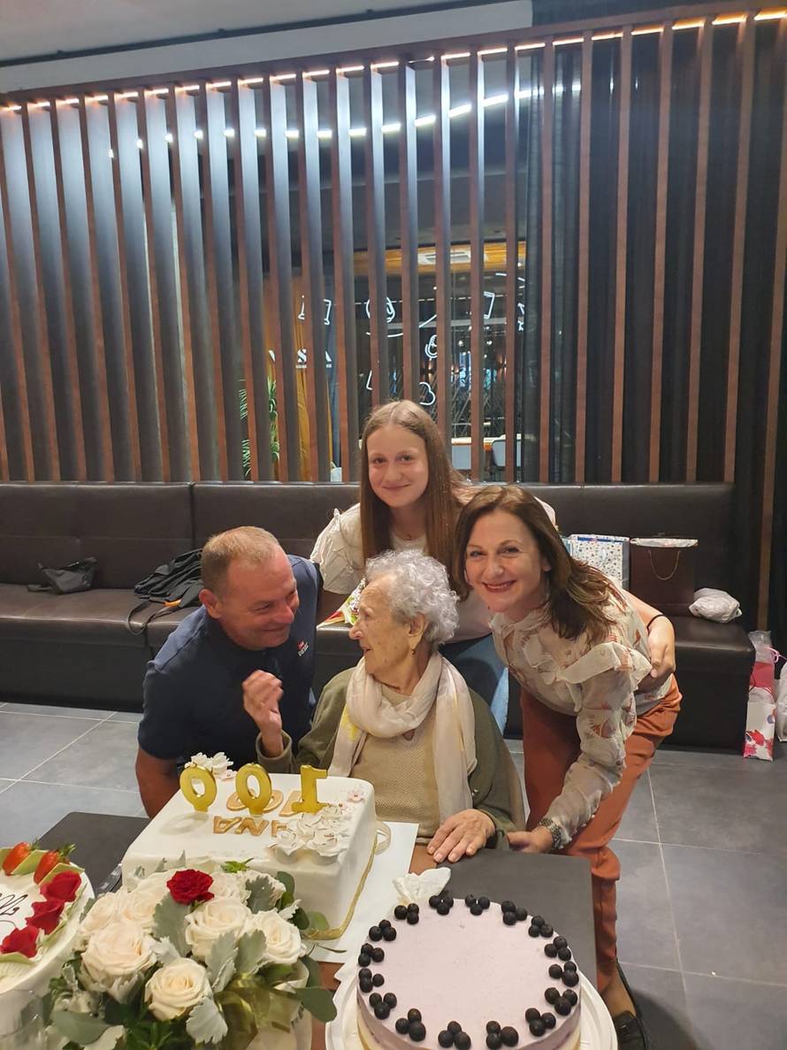 Ana je u zagrebačkom potresu ostala bez stana: 'Dočekala sam 100. rođendan, ali ne i obnovu'