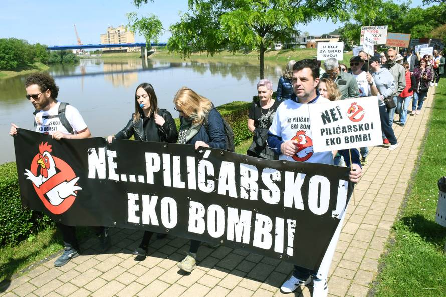 Sisak: Prosvjed protiv izgradnje klaonice peradi i bioplinskog postrojenja