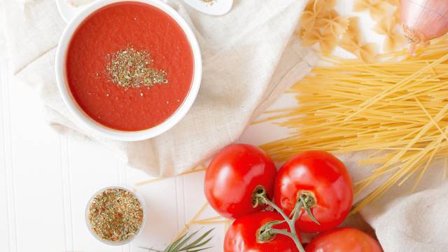 Likopen iz rajčica utječe na smanjeno širenje stanica raka