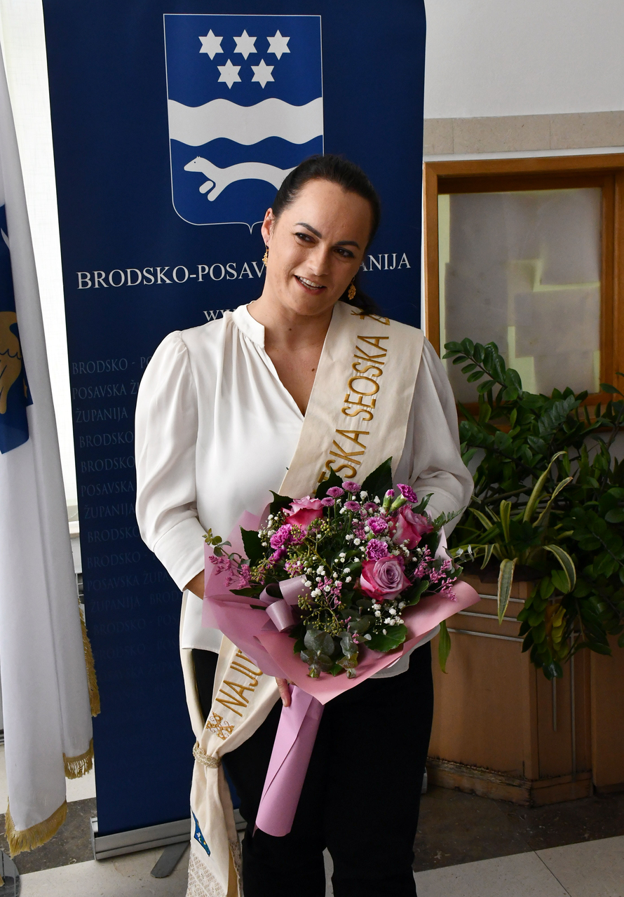 Aleksandra iz Nove Gradiške je najuzornija seoska žena 2024.