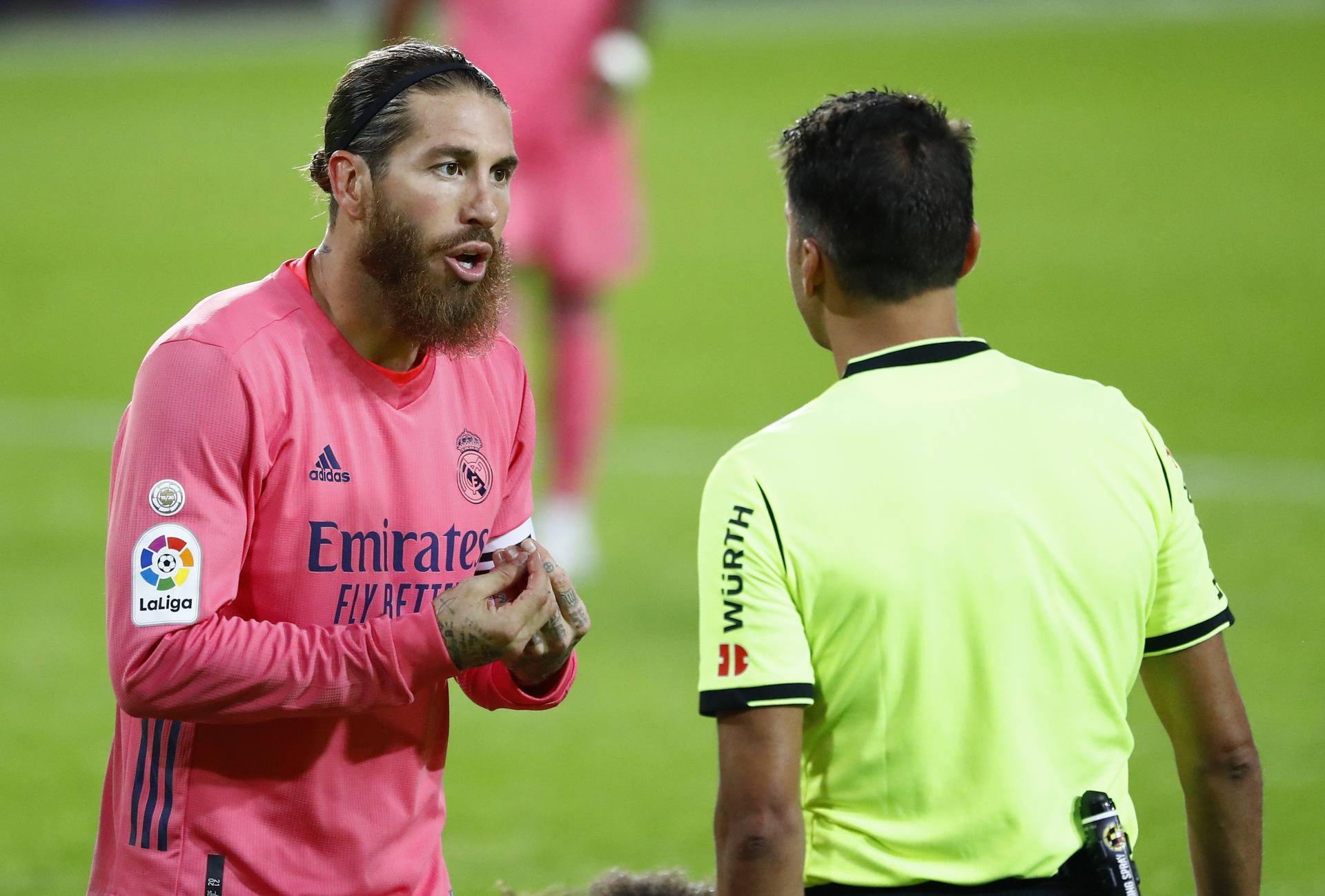 La Liga Santander - Valencia v Real Madrid