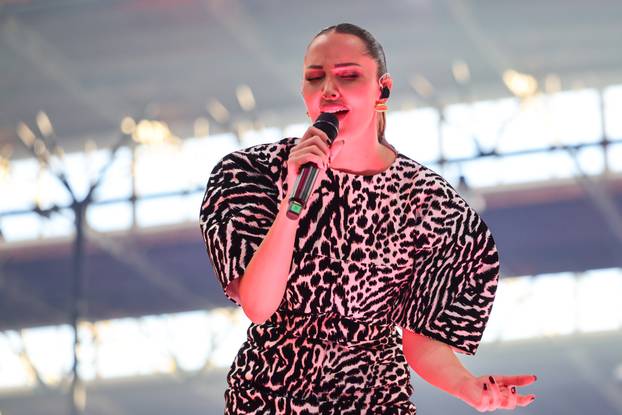 Zagreb: Popodnevni doček uz Aleksandru Prijović