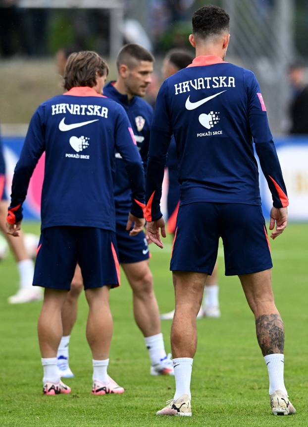Neuruppin: Ivan Perišić na treningu reprezentacije s novom tetovažom