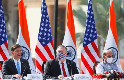 Državni tajnik SAD-a Pompeo upozorio je na kinesku prijetnju i potpisao vojni savez s Indijom