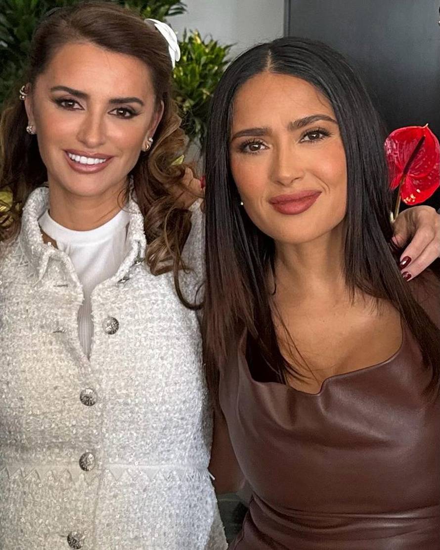 Koliko ljepote na jednoj fotki! Salma Hayek i Penelope Cruz oduševile su svoje fanove