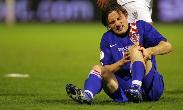 ARHIVA - 2006. Zagreb: Vatreni i "maksimirska krtica" srušili su Englesku 