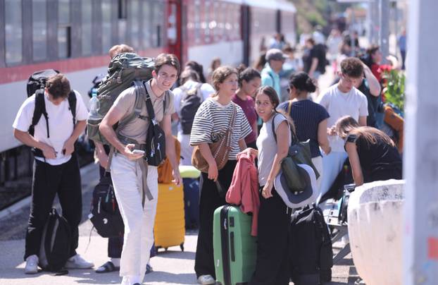 Split: Vlak iz Bratislave stigao je pun turista koji idu na Ultru 