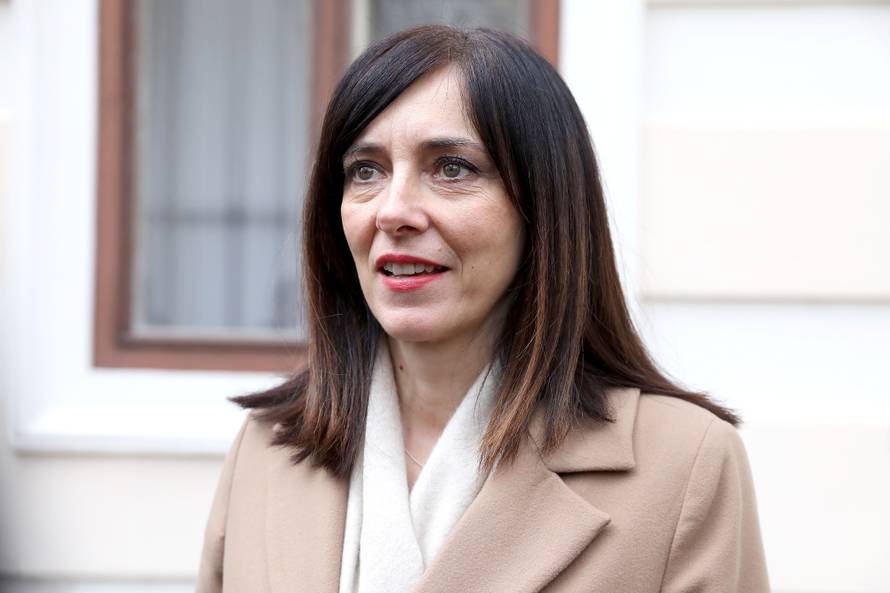 Zagreb: Ministri dolaze na sjednicu Vlade