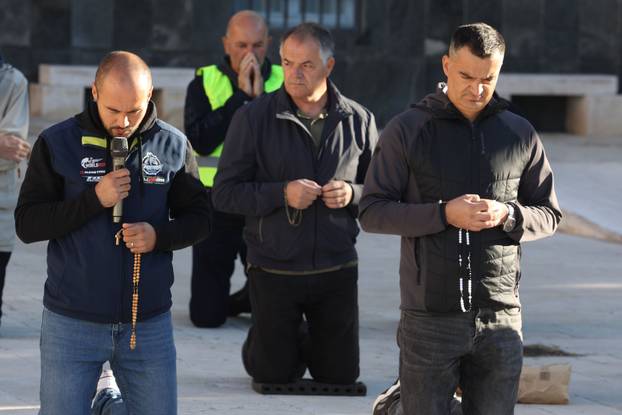 Šibenik: Molitelji na gradskim trgovima prve subote u mjesecu