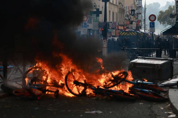 Nationwide protests in France against the cost of living