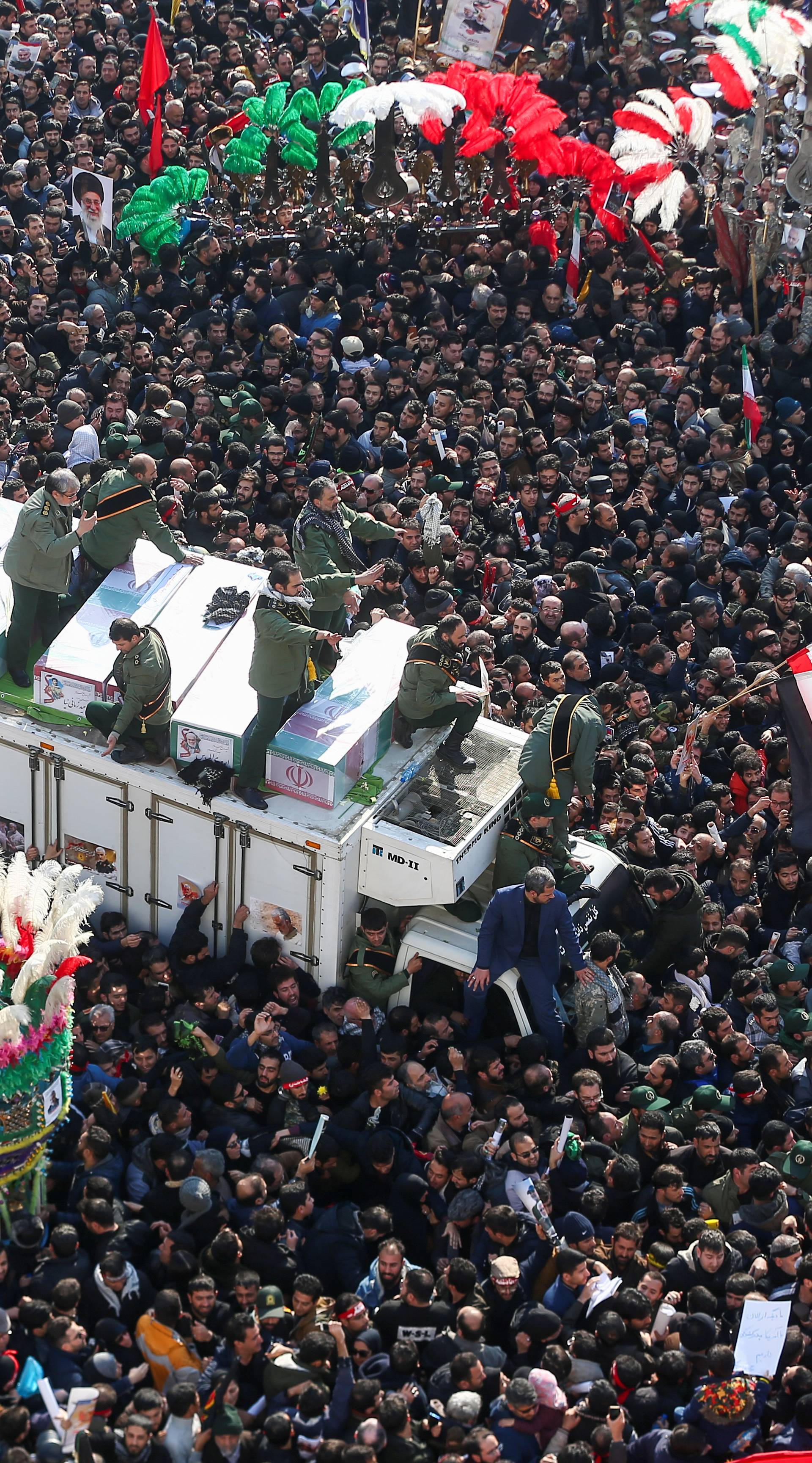 Milijuni ljudi na ulicama Teherana, izašli zbog generala