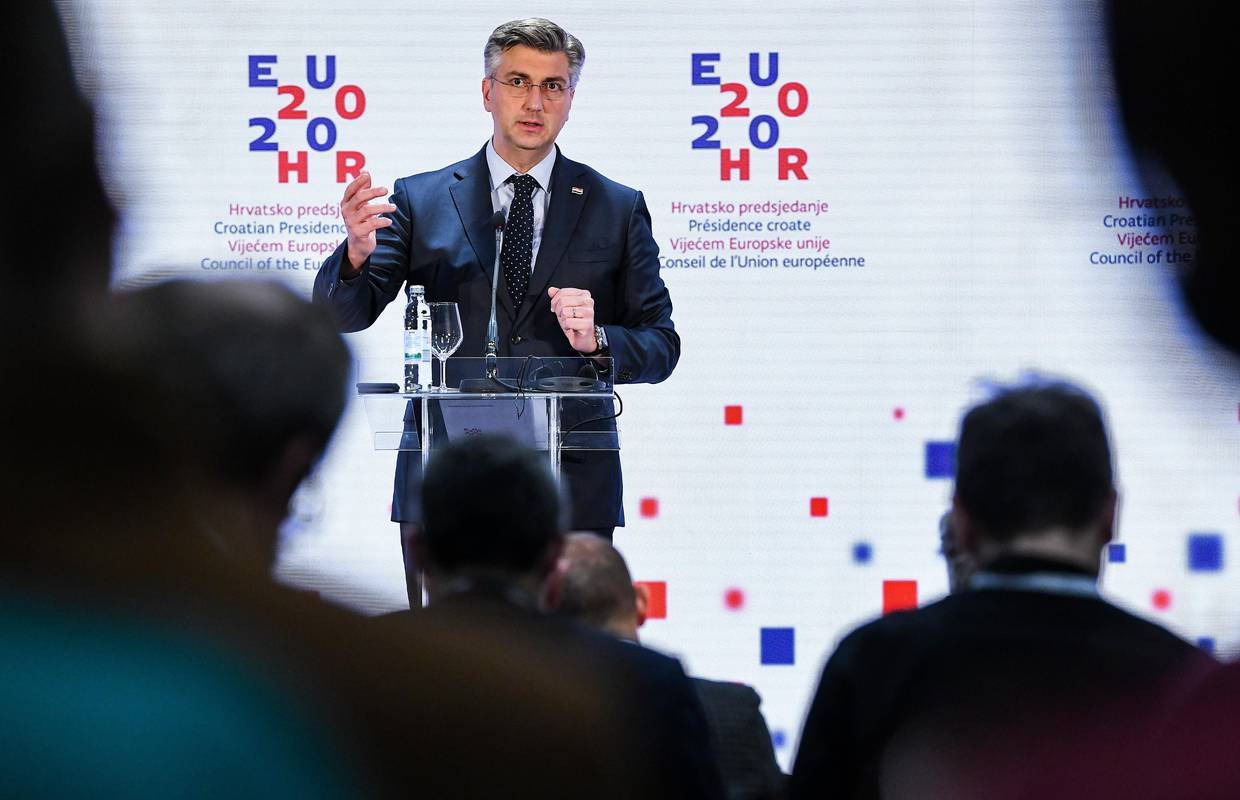 Plenković: Nikada nećemo dići bodljikavu žicu prema BiH
