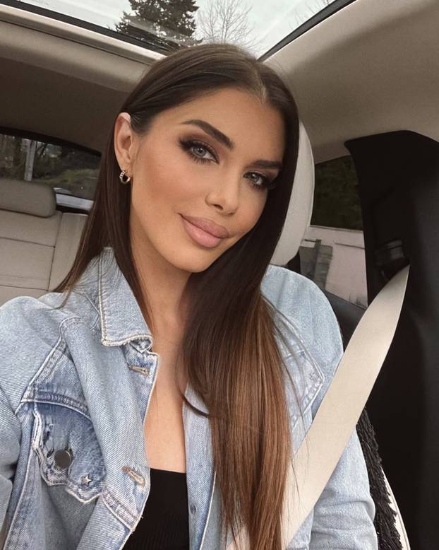 FOTO Koga ljubi Petković? Bila je to ljubav na prvi intervju, Iva ga je zavela pred kamerama