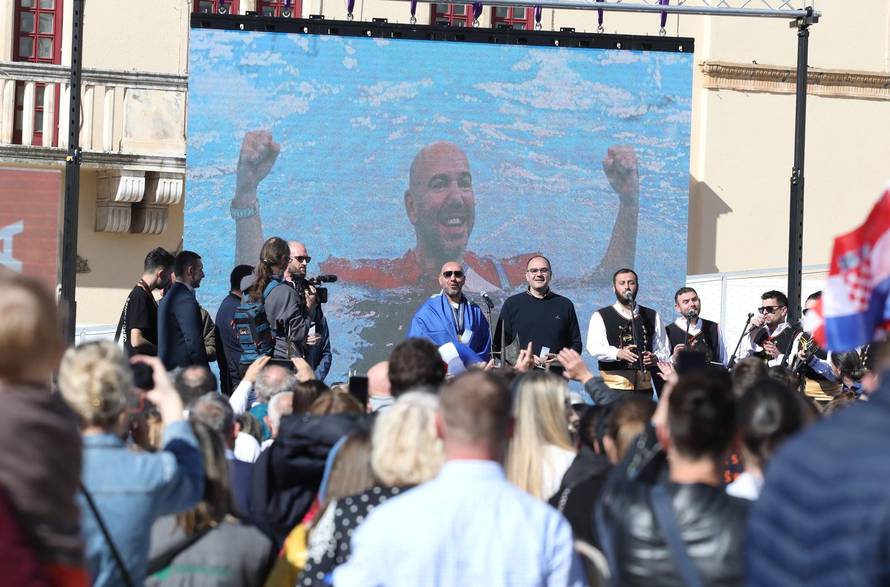 Šibenik: Svečani doček zlatnog izbornika, Ivice Tucka, njegovog pomoćnika Jure Marelje i Perice Bukića