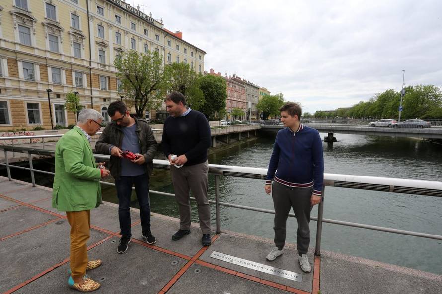 'Mami je najteže, od Simkeove smrti ostala je bez pola duše...'