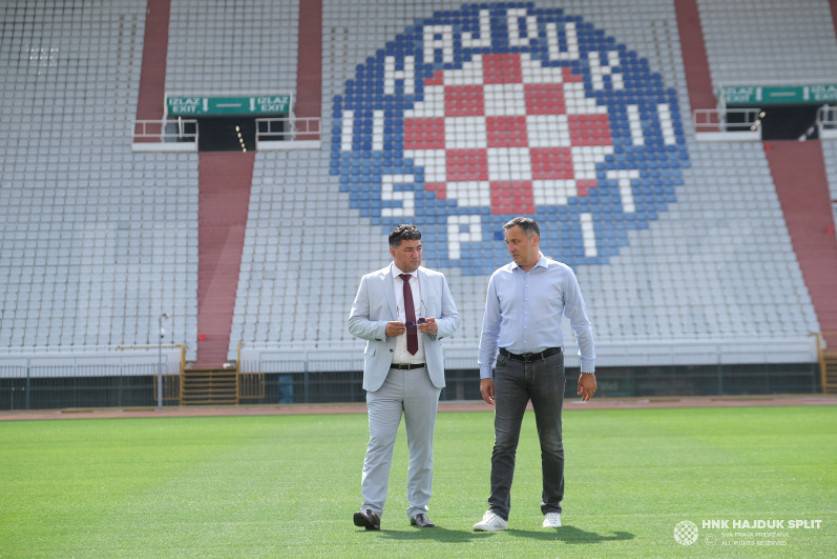 Hajduk napokon dobio hibridni travnjak: Predao ga Kustić!