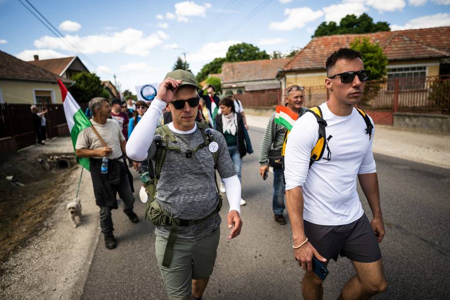 Video opposition Magyar arrived in Romania on foot: wants to attract the support of conservative Hungarians