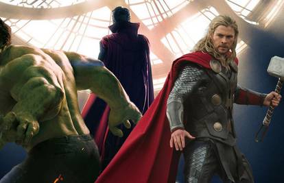 'Thor: Ragnarok' će uz Thora i Hulka imati i Doktora Strangea