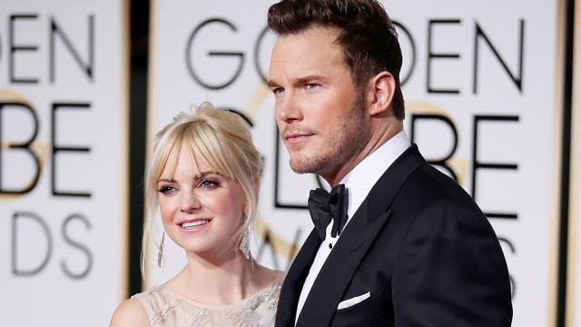 FILE PHOTO Anna Faris and Chris Pratt arrive at the 72nd Golden Globe Awards in Beverly Hills
