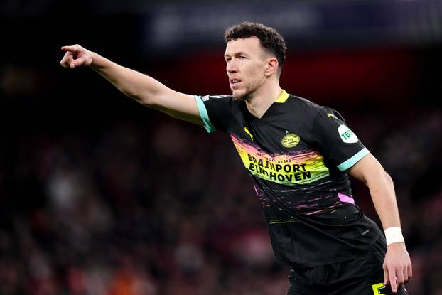 Arsenal v PSV Eindhoven - UEFA Champions League - Round of 16 - Second Leg - Emirates Stadium