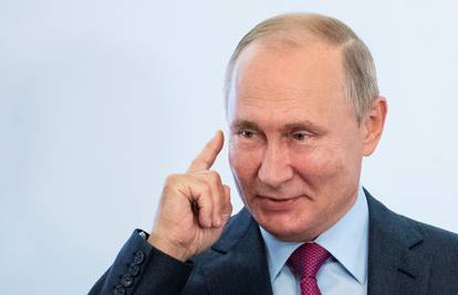 'Izrezali' šalu o Putinu i nakon toga prestali emitirati seriju