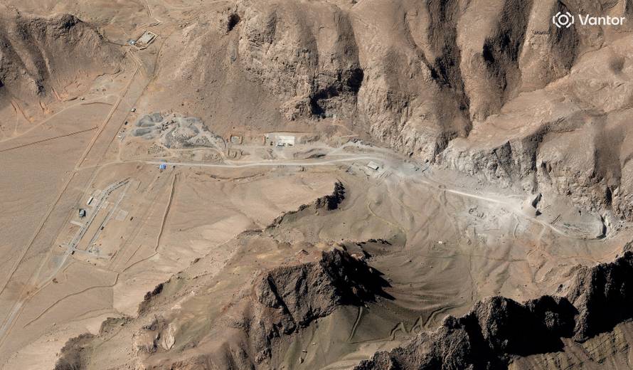 Satellite image shows an overview of Isfahan missile complex