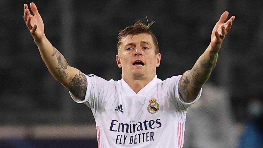 Kroos poludio: Ovo je grozno, pa mi smo Fifine i Uefine lutke!