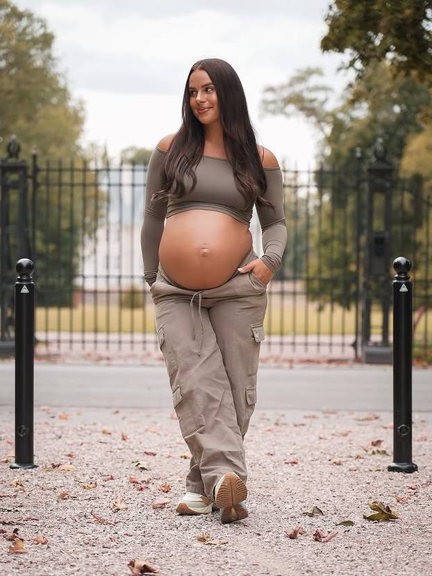 FOTO Njezini gluteusi nikog ne ostavljaju ravnodušnim: Evo kako je došla do ovakve forme