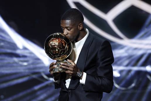 Ousmane Dembele osvojio je Zlatnu loptu! Napadač PSG-a ispred 18-godišnjeg Yamala