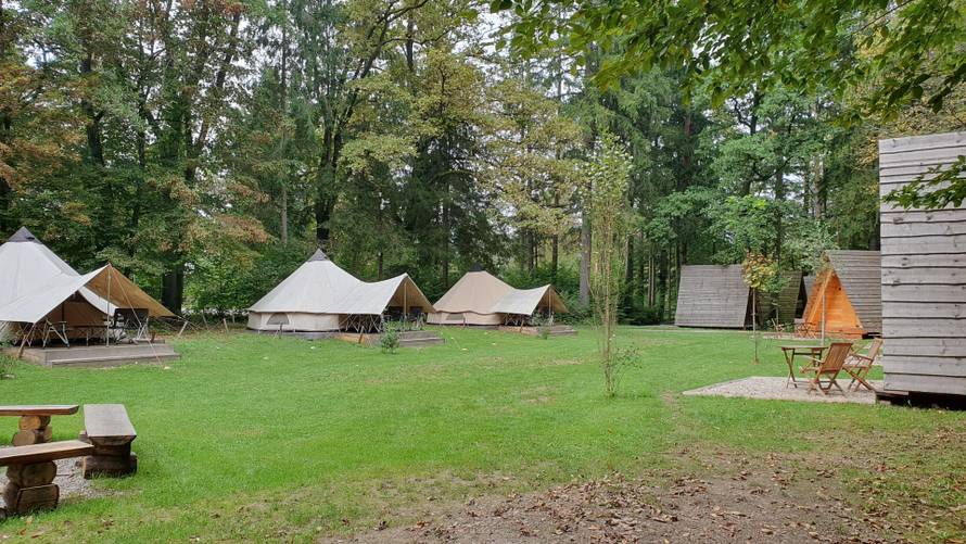 Bijeg u zeleno srce Slovenije: Proveli smo vikend u drvenoj kolibi u kampu tik uz Savinju