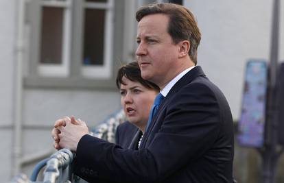 Apel Camerona: Škotska može sama, ali zajedno smo bolji