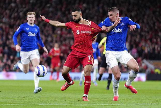 Liverpool v Everton - Premier League - Anfield
