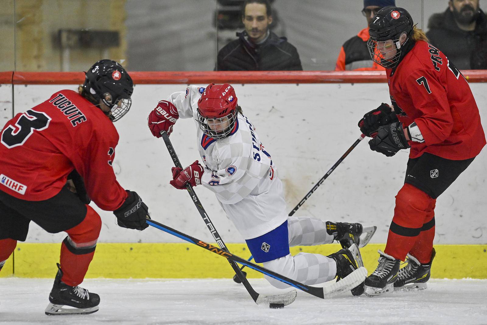 Zagreb: IIHF Svjetsko prvenstvo u hokeju za žene 3. divizija Grupa A, Hrvatska - Litva