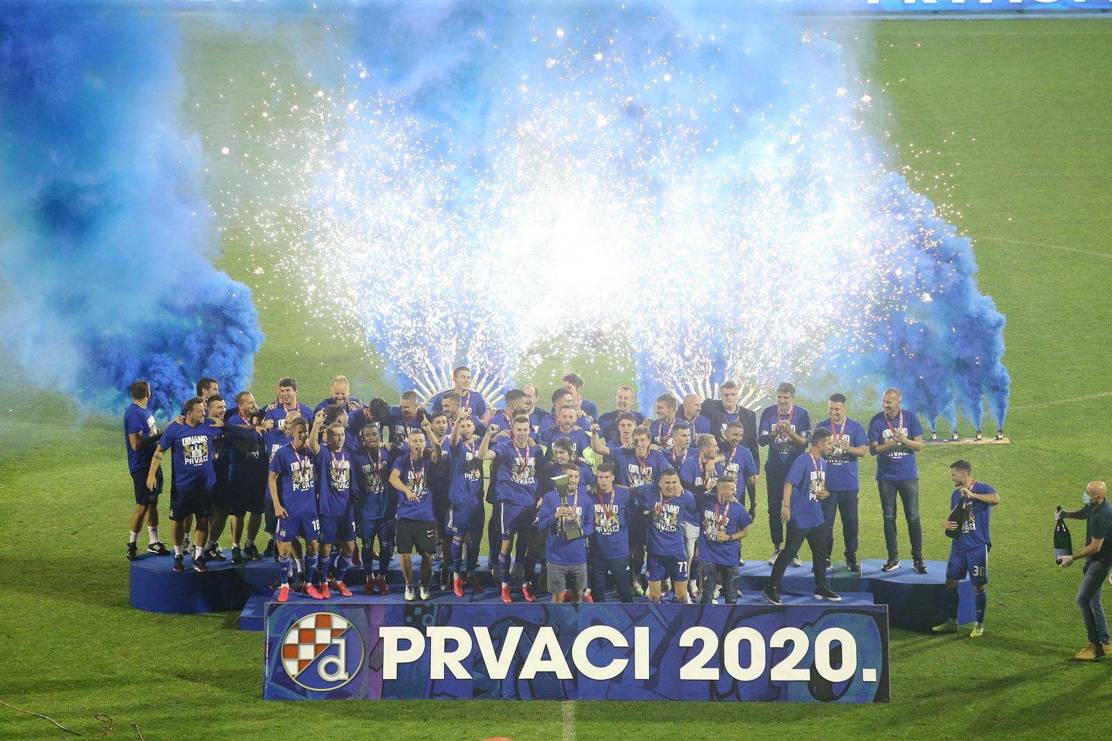 Dinamo na praznom stadionu proslavio naslov prvaka