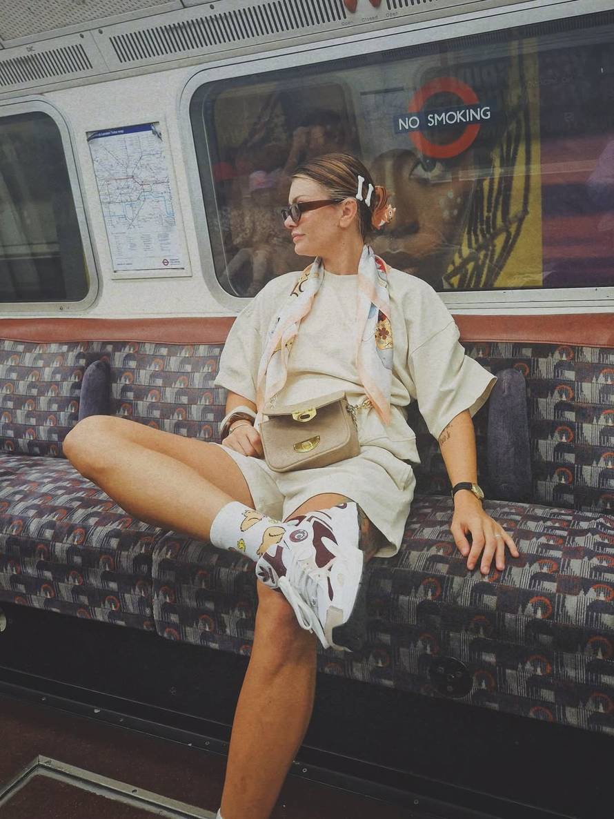 FOTO Bling-bling! Na ruci Elle Dvornik bljesnuo je prsten, ali i isplivalo tko je njezin 'Meštar'