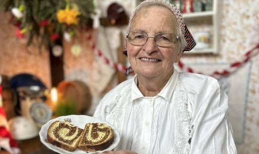 Adventski kalendar kolača 25. dan: Čokoladna gibanica