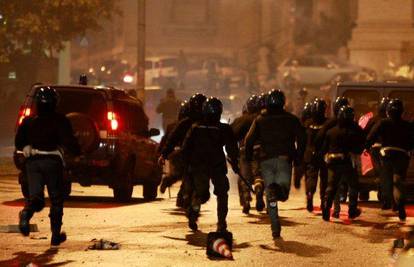 Italija: Napad huligana na policijsku postaju u Rimu