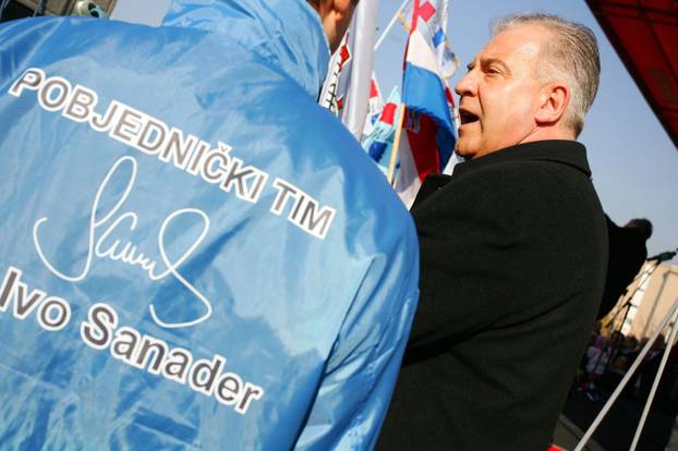 Sanader i simpatizeri: Ovako su HDZ-ovi skupovi izgledali 2007.