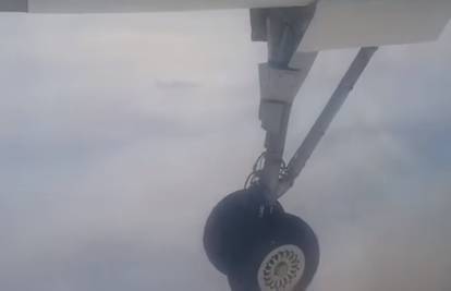 Gusta magla: Pilot u zadnji trenutak odustao od slijetanja