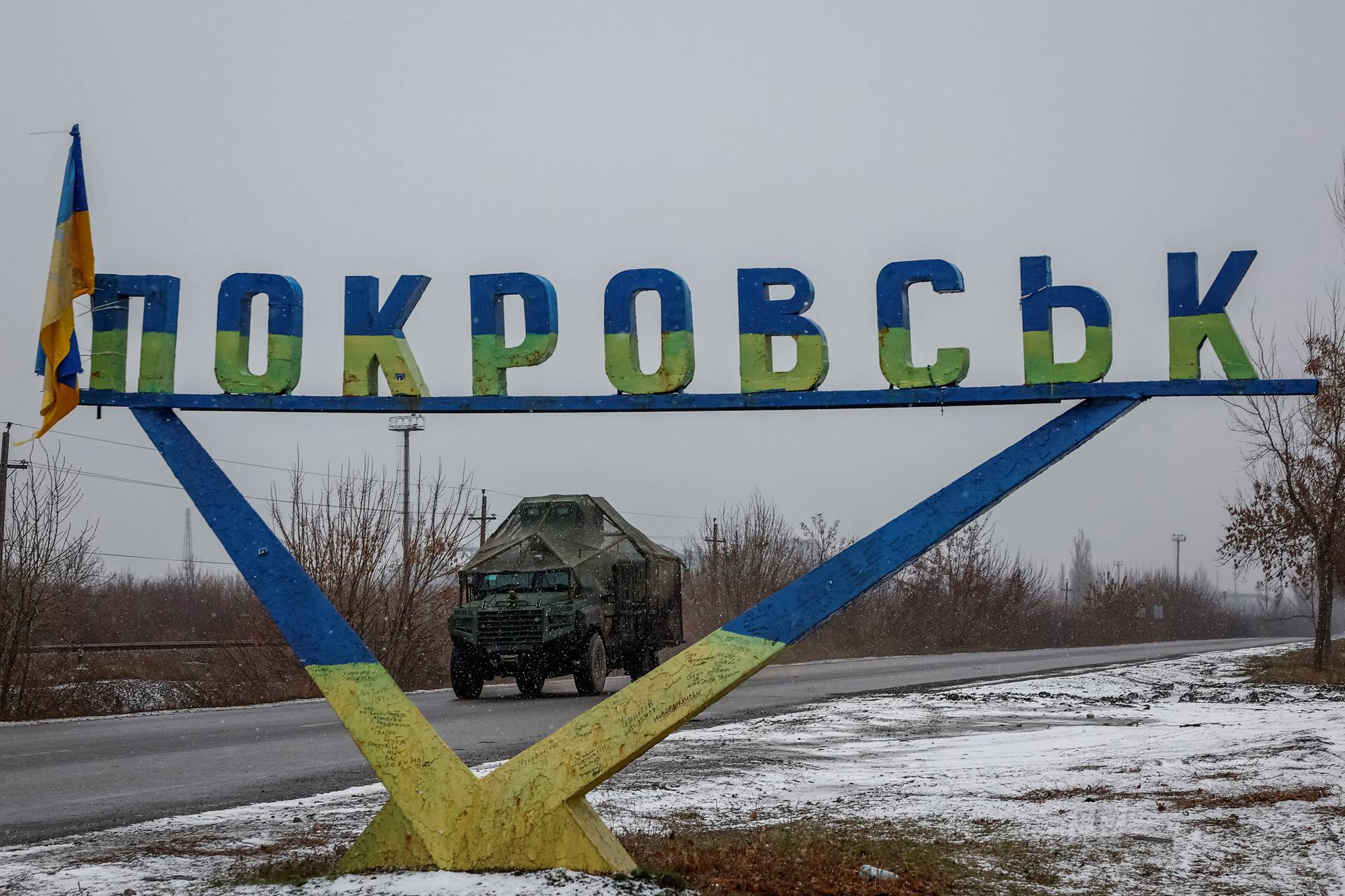 Local residens, who refuse to be evacuated, continue to live in the town of Pokrovsk, near a front line in Donetsk region