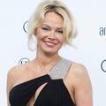 Pamela Anderson objavljuje dokumentarac i knjigu o svom životu i šest propalih brakova