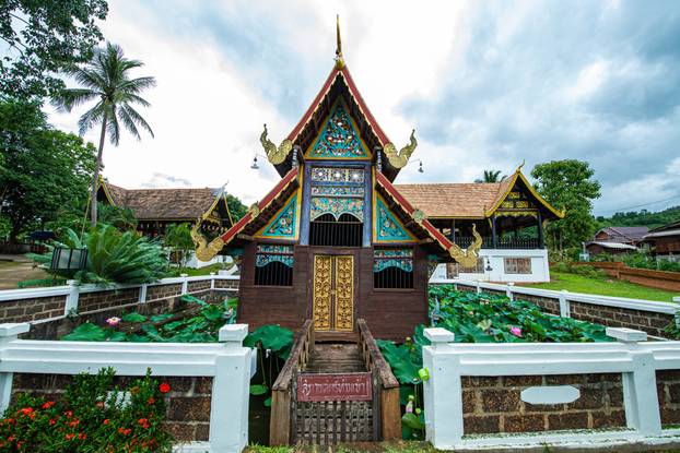 Old church in the Phuttha Eoen temple