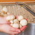Treba li gljive prije kuhanja oprati i savjeti kako to učiniti