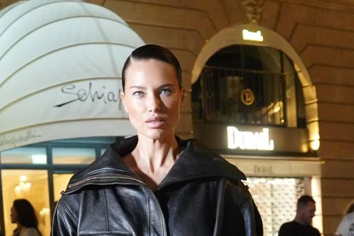 Mr&scaron;avija nego ikad! Adriana Lima &scaron;okirala izgledom, mnogi ju napali i tvrde: 'To je Ozempic'
